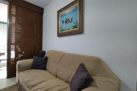 Apartamento à venda com 133m², 2 quartos e 1 vaga Apartamento à venda com 133m², 2 quartos e 1 vagaSala