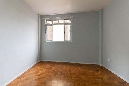 Apartamento à venda com 45m², 1 quarto e sem vagaSala/Quarto