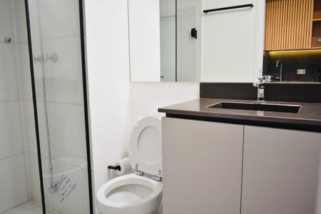 Banheiro de kitnet/studio à venda com 0 quarto, 22m² em Vila Clementino, São Paulo