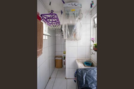 Apartamento à venda com 64m², 2 quartos e 1 vagaÁrea de Serviço