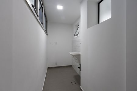 Apartamento à venda com 115m², 2 quartos e 1 vaga Apartamento à venda com 115m², 2 quartos e 1 vagaÁrea de Serviço