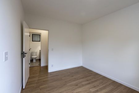 Apartamento à venda com 115m², 2 quartos e 1 vaga Apartamento à venda com 115m², 2 quartos e 1 vagaQuarto