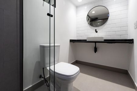 Apartamento à venda com 115m², 2 quartos e 1 vaga Apartamento à venda com 115m², 2 quartos e 1 vagaBanheiro