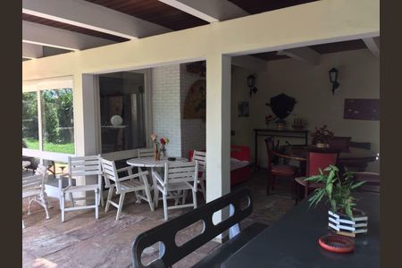 Casa à venda com 700m², 4 quartos e 6 vagas
