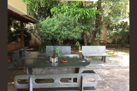 Casa à venda com 700m², 4 quartos e 6 vagas