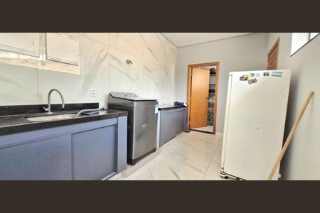 Casa de condomínio à venda com 282m², 3 quartos e 4 vagasCozinha