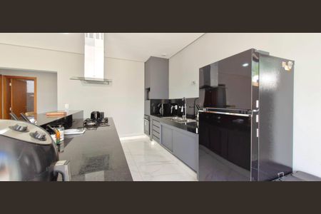 Casa de condomínio à venda com 282m², 3 quartos e 4 vagasCozinha