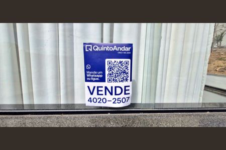 Casa de condomínio à venda com 282m², 3 quartos e 4 vagasPlaca