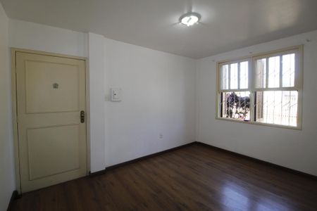 Sala de apartamento à venda com 2 quartos, 62m² em Petrópolis, Porto Alegre