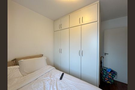 Apartamento à venda com 84m², 3 quartos e 2 vagas Apartamento à venda com 84m², 3 quartos e 2 vagasQuarto 1