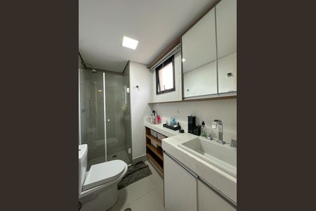 Apartamento à venda com 84m², 3 quartos e 2 vagas Apartamento à venda com 84m², 3 quartos e 2 vagasBanheiro Suíte