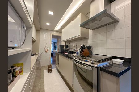 Apartamento à venda com 84m², 3 quartos e 2 vagas Apartamento à venda com 84m², 3 quartos e 2 vagasCozinha