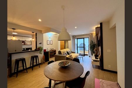 Sala de apartamento à venda com 2 quartos, 85m² em Botafogo, Rio de Janeiro