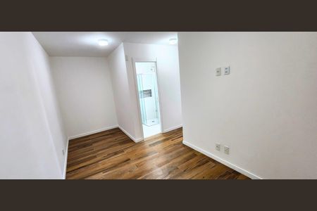 Apartamento à venda com 67m², 2 quartos e 1 vaga Apartamento à venda com 67m², 2 quartos e 1 vagaQuarto