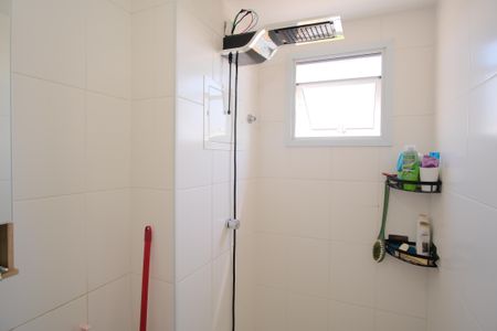 Apartamento à venda com 42m², 2 quartos e 1 vagaBanheiro Social