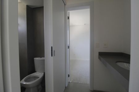 Apartamento à venda com 125m², 3 quartos e 2 vagasBanheiro da Suíte 2