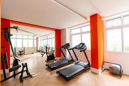 Apartamento à venda com 43m², 2 quartos e 1 vaga Apartamento à venda com 43m², 2 quartos e 1 vagaÁrea comum - Academia