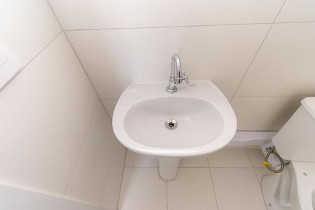 Apartamento à venda com 43m², 2 quartos e 1 vaga Apartamento à venda com 43m², 2 quartos e 1 vagaBanheiro