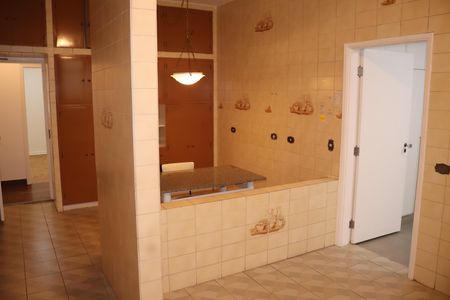 Apartamento para alugar com 348m², 2 quartos e 2 vagasBanheiro Social