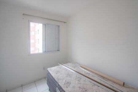 Quarto 2 de apartamento para alugar com 2 quartos, 43m² em Jardim São Luís, São Paulo