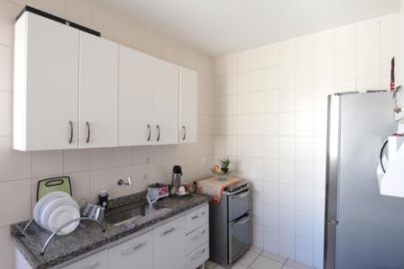 Apartamento à venda com 75m², 3 quartos e 2 vagasCozinha e Área de Serviço