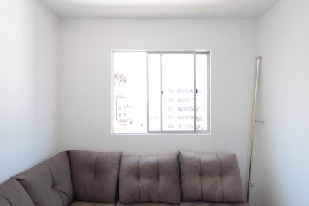 Apartamento à venda com 75m², 3 quartos e 2 vagasQuarto 2