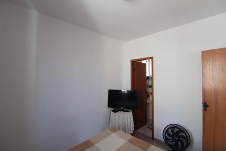 Apartamento à venda com 75m², 3 quartos e 2 vagasSuíte