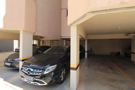 Apartamento à venda com 75m², 3 quartos e 2 vagasGaragem