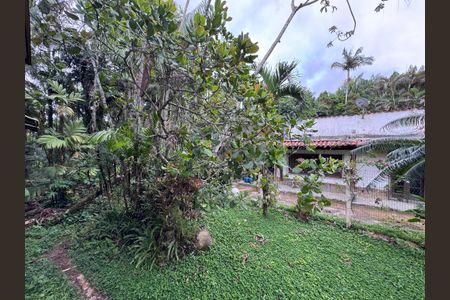 Casa à venda com 320m², 4 quartos e 2 vagas Casa à venda com 320m², 4 quartos e 2 vagasSuíte 1 - Varanda - Vista