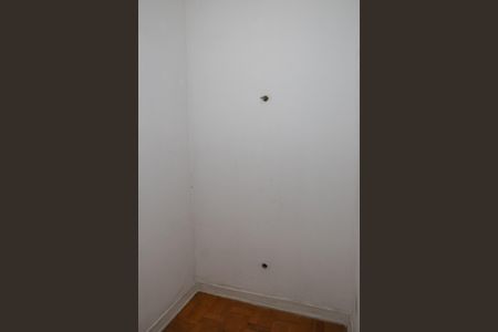 Apartamento à venda com 80m², 2 quartos e 1 vaga Apartamento à venda com 80m², 2 quartos e 1 vagaQuarto de Serviço