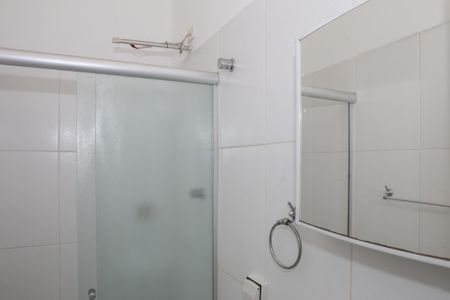Apartamento à venda com 80m², 2 quartos e 1 vaga Apartamento à venda com 80m², 2 quartos e 1 vagaBanheiro de Serviço