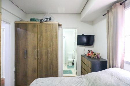 Apartamento à venda com 95m², 2 quartos e 3 vagas Apartamento à venda com 95m², 2 quartos e 3 vagasSuíte