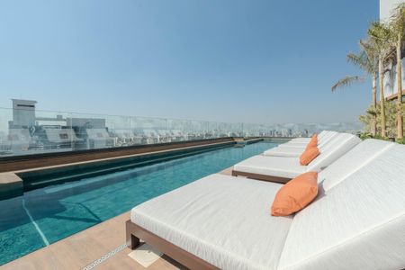 Studio à venda com 25m², 1 quarto e sem vagaÁrea comum - Piscina