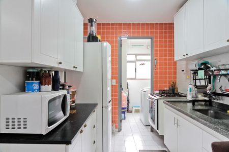 Apartamento à venda com 50m², 2 quartos e 1 vaga Apartamento à venda com 50m², 2 quartos e 1 vagaCozinha