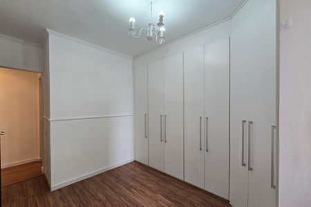 Apartamento à venda com 68m², 2 quartos e 1 vagaQuarto 2