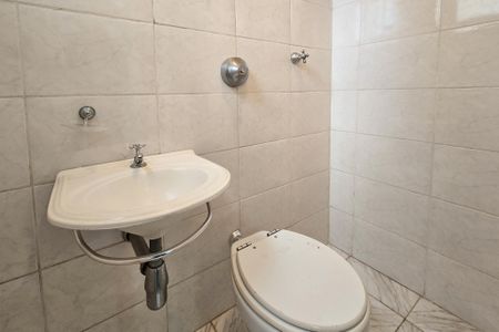 Apartamento à venda com 68m², 2 quartos e 1 vagaBanheiro de Serviço