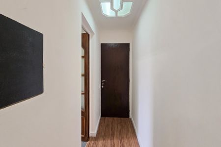 Apartamento à venda com 68m², 2 quartos e 1 vagaEntrada