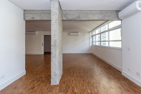 Apartamento à venda com 213m², 3 quartos e 2 vagas Apartamento à venda com 213m², 3 quartos e 2 vagasSala