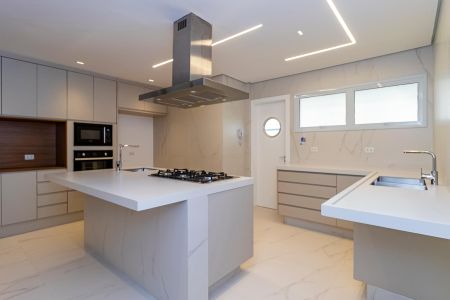 Apartamento à venda com 213m², 3 quartos e 2 vagas Apartamento à venda com 213m², 3 quartos e 2 vagasCozinha