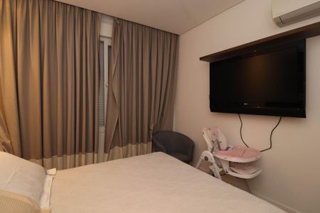 Apartamento para alugar com 156m², 2 quartos e 1 vaga Apartamento para alugar com 156m², 2 quartos e 1 vagaQuarto