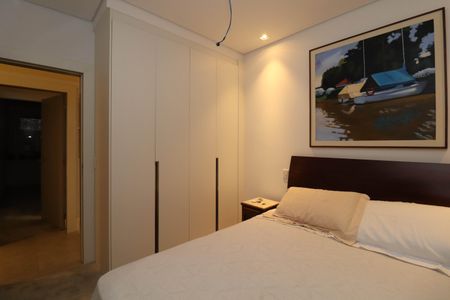 Apartamento para alugar com 156m², 2 quartos e 1 vaga Apartamento para alugar com 156m², 2 quartos e 1 vagaQuarto