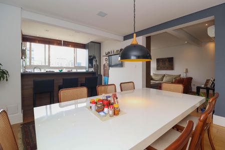 Apartamento para alugar com 156m², 2 quartos e 1 vaga Apartamento para alugar com 156m², 2 quartos e 1 vagaCopa