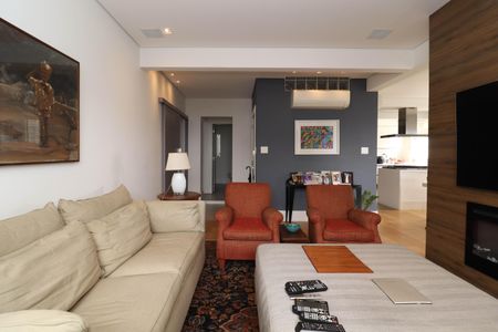 Apartamento para alugar com 156m², 2 quartos e 1 vaga Apartamento para alugar com 156m², 2 quartos e 1 vagaSala