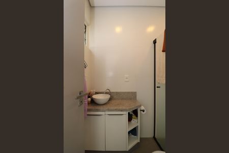 Apartamento para alugar com 156m², 2 quartos e 1 vaga Apartamento para alugar com 156m², 2 quartos e 1 vagaBanheiro de Serviço
