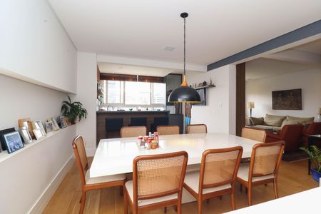 Apartamento para alugar com 156m², 2 quartos e 1 vaga Apartamento para alugar com 156m², 2 quartos e 1 vagaCopa