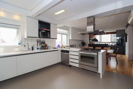 Apartamento para alugar com 156m², 2 quartos e 1 vaga Apartamento para alugar com 156m², 2 quartos e 1 vagaCozinha