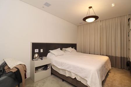 Apartamento para alugar com 156m², 2 quartos e 1 vaga Apartamento para alugar com 156m², 2 quartos e 1 vagaSuíte