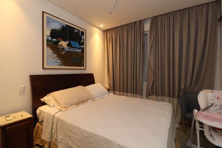 Apartamento para alugar com 156m², 2 quartos e 1 vaga Apartamento para alugar com 156m², 2 quartos e 1 vagaQuarto