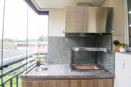 Apartamento à venda com 208m², 4 quartos e 4 vagas Apartamento à venda com 208m², 4 quartos e 4 vagasVaranda