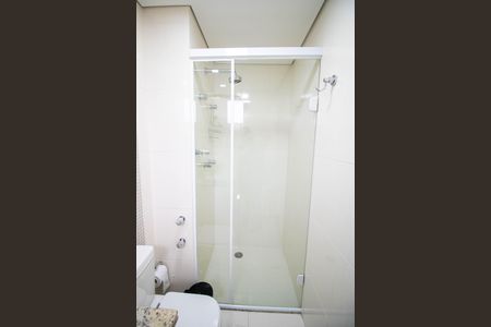 Apartamento à venda com 208m², 4 quartos e 4 vagas Apartamento à venda com 208m², 4 quartos e 4 vagasBanheiro da Suíte 1